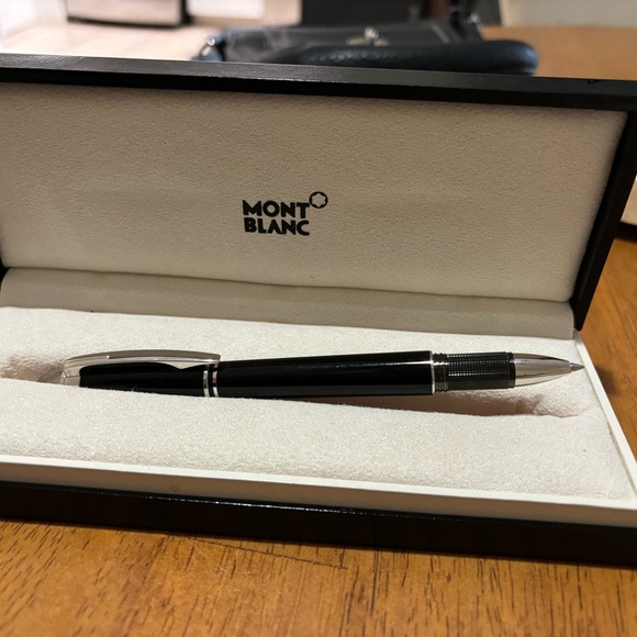 Mont Blanc pen - Picture 4 of 4